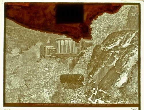 Dintorni di Roma - Tivoli - Tempio di Vesta e Tempio della Sibilla, eretti 20 anni a. C.
