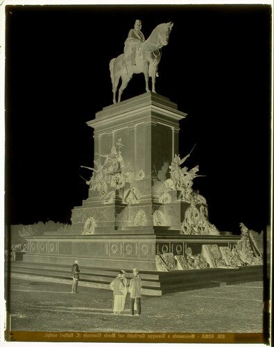 Roma - Monumento a Giuseppe Garibaldi sul Monte Gianicolo (E. Gallori scolp�).