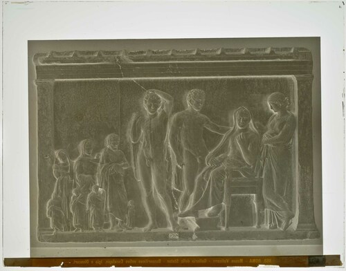 Roma - Museo Vaticano - Galleria delle Statue - Bassorilievo votivo Esculapio, Igia e Dioscuri