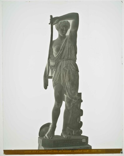 Roma - Museo Capitolino - Amazzone che tende l'arco, scoperta a Villa Adriana