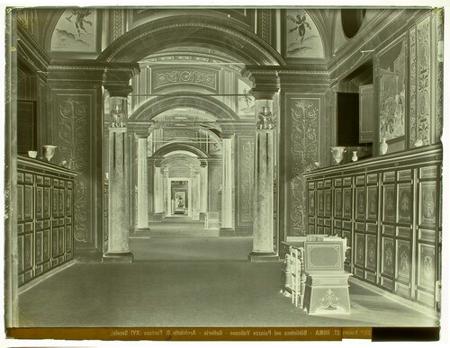 Roma - Biblioteca nel Palazzo Vaticano - Galleria - Architetto D. Fontana (XVI Secolo).
