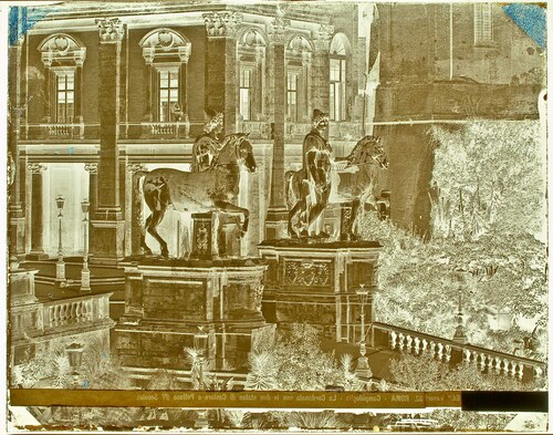 Roma - Campidoglio - La Cordonata con le due statue di Castore e Polluce (IV Secolo).