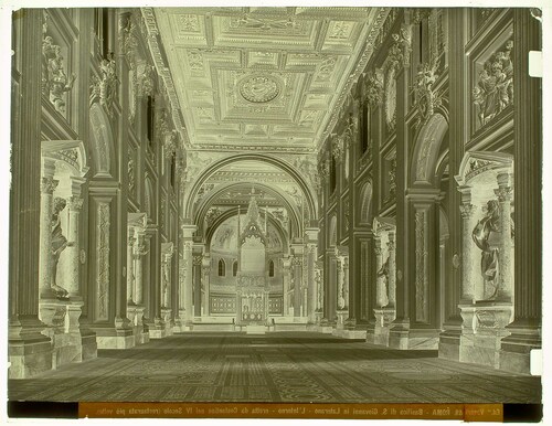 Roma - Basilica di S. Giovanni in Laterano - L'Interno - eretta da Costantino nel IV Secolo (restaurata più volte).