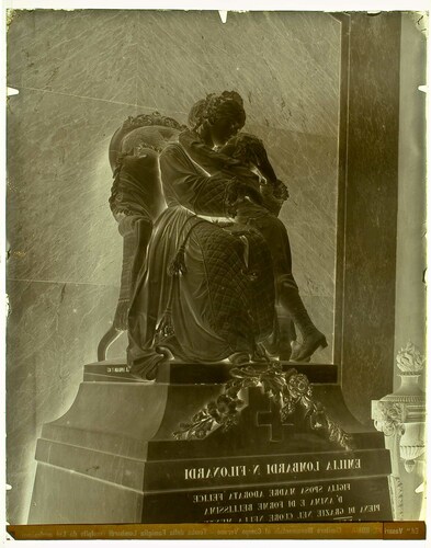 Roma - Cimitero Monumentale al Campo Verano - Tomba della Famiglia Lombardi (scolpito da Lui medesimo).