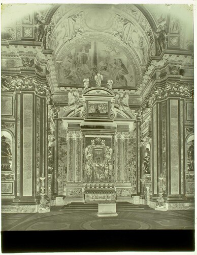 Roma - Basilica di Santa Maria Maggiore - Cappella Borghese - Altare Maggiore, eretto da Paolo V, nel XVI secolo.