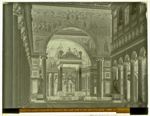 Roma - Basilica di S. Paolo (fuori le Mura) Altare della confessione del XIII Secolo e Mosaico del V Secolo.