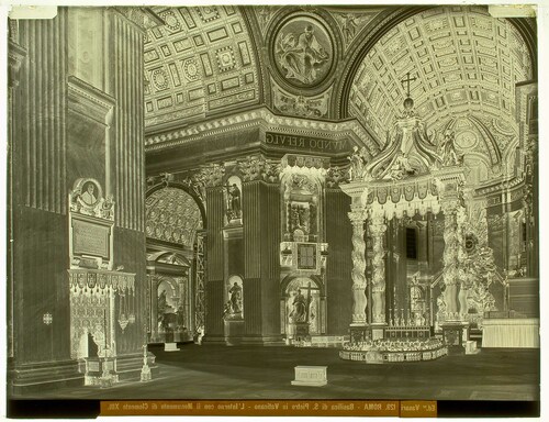 Roma - Basilica di S. Pietro in Vaticano - L'Interno con il Monumento di Clemente XIII.