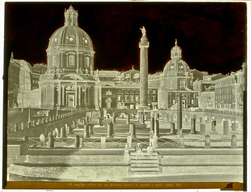 Roma - Foro e Colonna di Traiano costruita per suo ordine nell'anno 114.