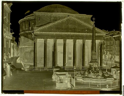 Roma - Pantheon d'Agrippa edificato dal Console Agrippa 27 anni a. C.