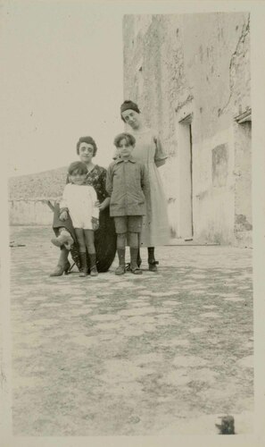 Figura femminile, Maria Capobianco, Adriano e Lucio Cambellotti