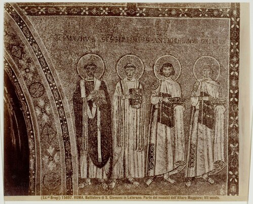 ROMA. Battistero di S. Giovanni in Laterano. Parte dei mosaici dell' Altare Maggiore; VII secolo.
