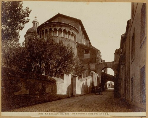 Roma - Arco di Dolabella e Silano eretto nell' 8 d.C.