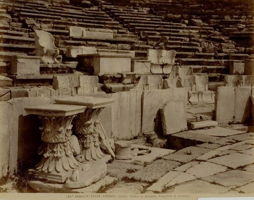 ATHENES - Gr�ce. Th��tre de Dionysos. Fragments de Sculpture