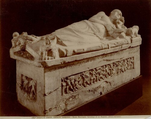 CORNETO TARQUINIA - Museo municipale. Sarcofago di un Magnate (Greco Etrusco)
