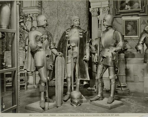 FIRENZE - Museo Stibbert. Salone della Cupola. Armature Veneziane e Tedesche del XIV� secolo