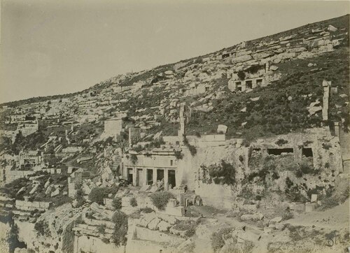 una parte della necropoli settentrionale di Cirene
