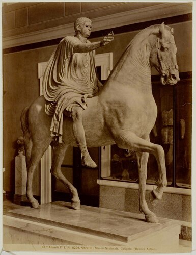 Napoli - Museo Nazionale. Caligola. (Bronzo Antico.)
