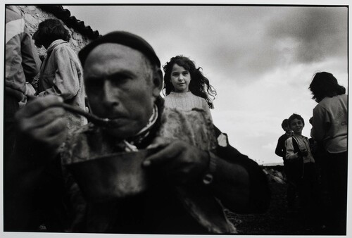 Baucina, 1986. La bambina e il pecoraio.